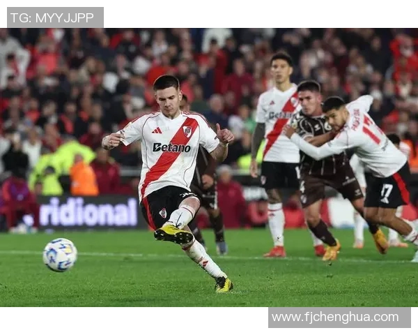 皇马与国米精彩对决集锦回顾球迷们不可错过的经典瞬间 皇马与国米精彩对决集锦回顾球迷们不可错过的经典瞬间