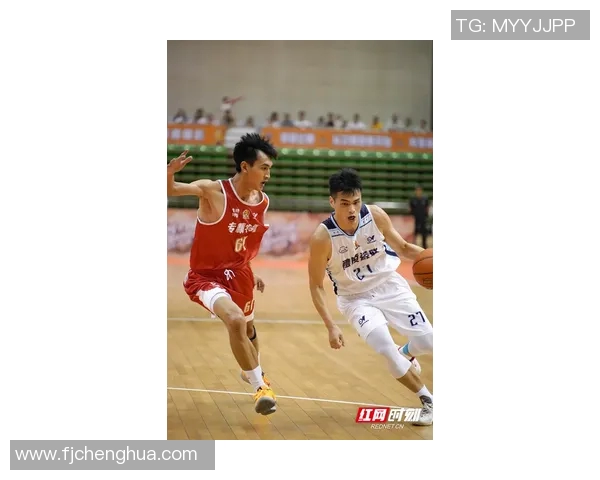 贾诚:在传统与现代交汇处探索文化传承与创新之路 贾诚:在传统与现代交汇处探索文化传承与创新之路